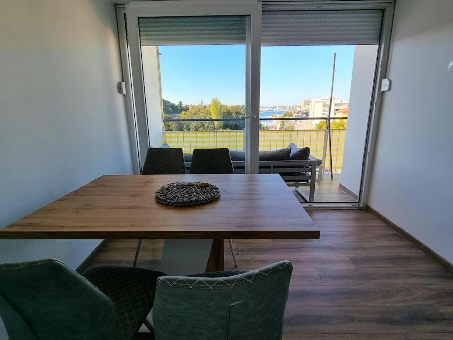 Sea View Balcony And Parking Apartment Zadar Exterior foto