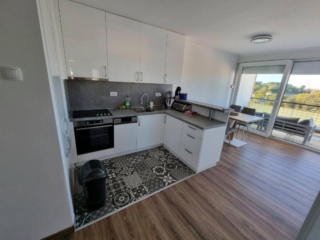 Sea View Balcony And Parking Apartment Zadar Exterior foto
